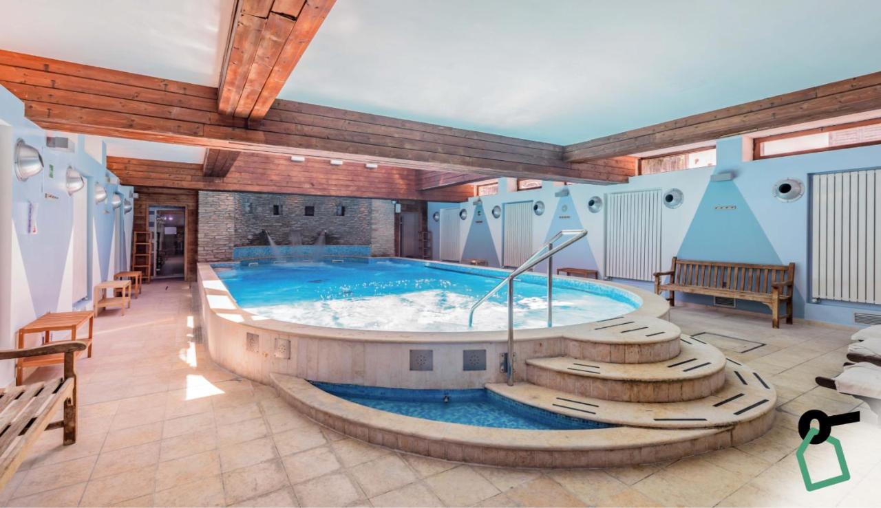 Hotiday Room Collection - Sauze Torre Oulx Exterior foto